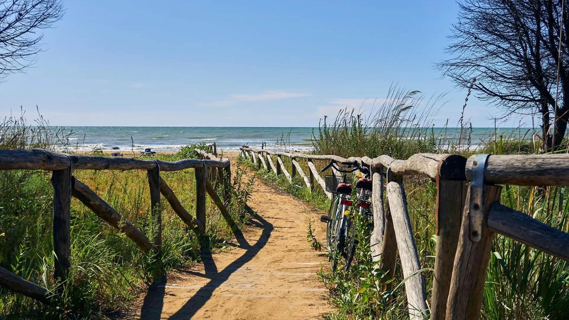 Charmimg Villa 500M From The Beach - Beahost Bibione Apartment