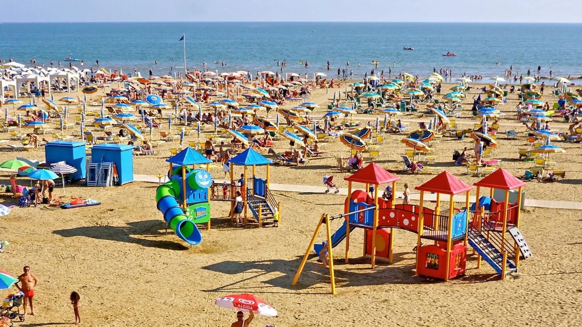 Charmimg Villa 500M From The Beach - Beahost Bibione